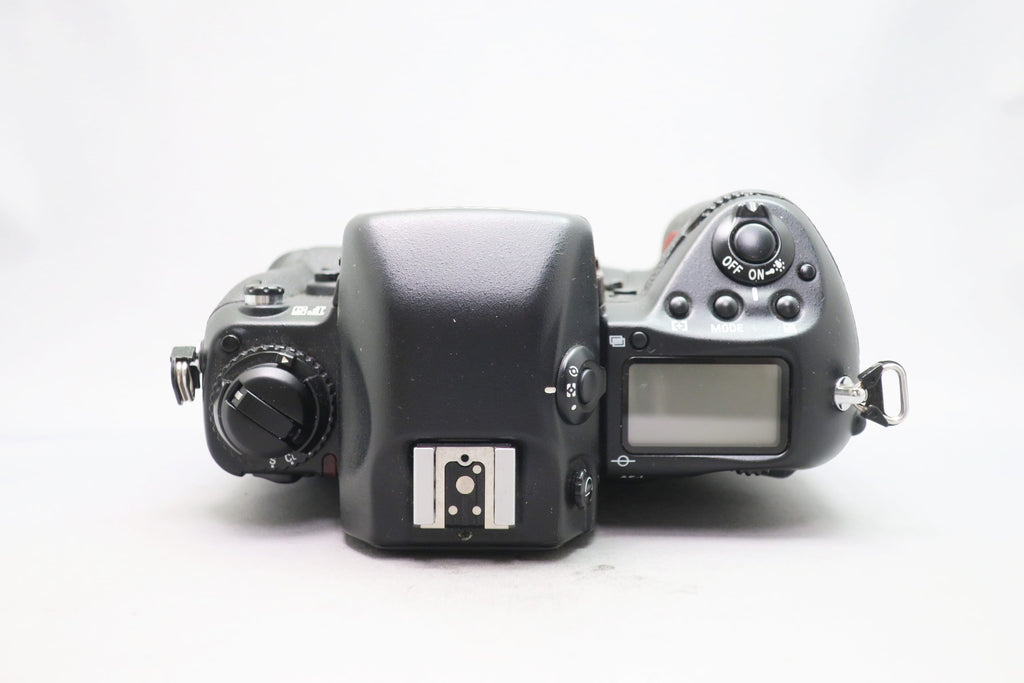 Nikonの#3979 後期型!!!☆デジタルカメラのような使いやすさ♪☆ Nikon F5 | madalchemystudios.com -  フィルムカメラ