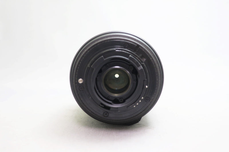 ニコン D7000　タムロン 18-200/3.5-6.3　MB-D11付