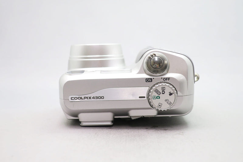 ニコン COOLPIX4300