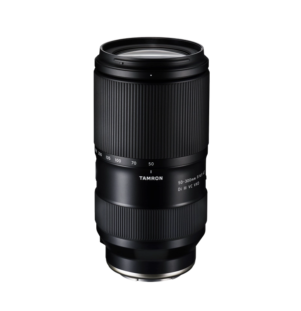 タムロン 50-300mm F/4.5-6.3 Di III VC VXD SONY E用